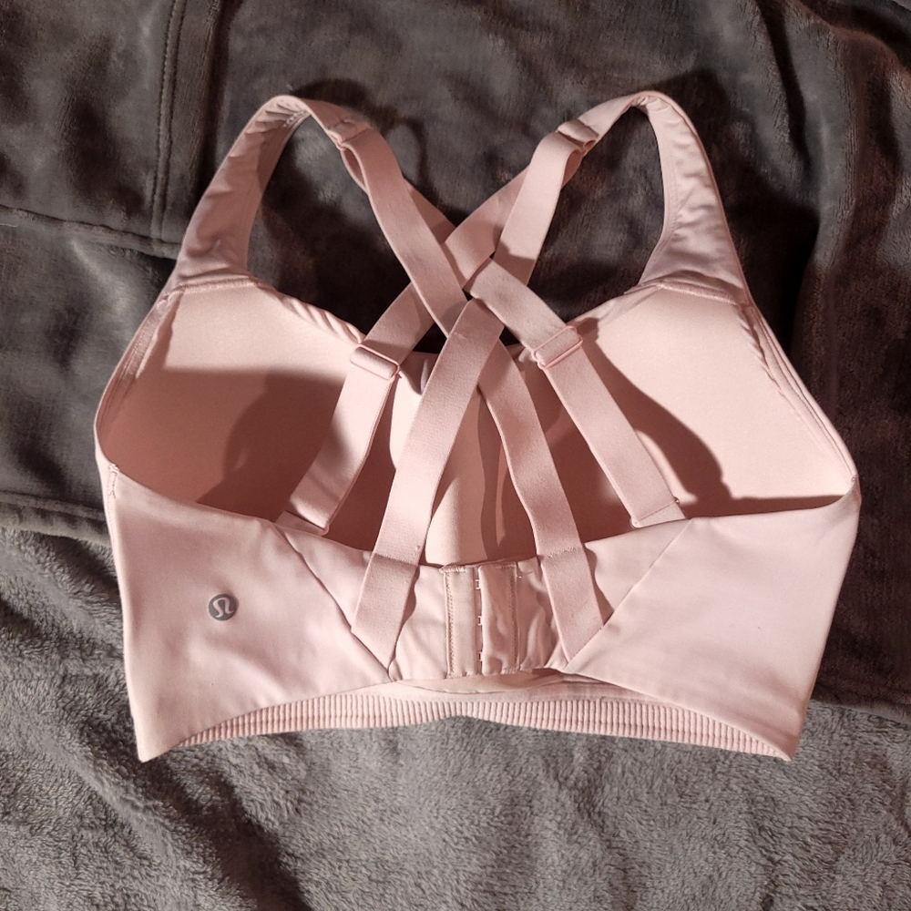 36DDD LULULEMON Energy Bra High Support